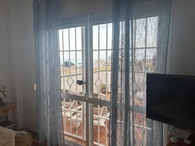 Pretty Sea View Апартаменты *